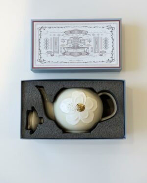 LS LUXURIOUS AURELIA TEA POT- BEIGE With Gift Box 1150ml